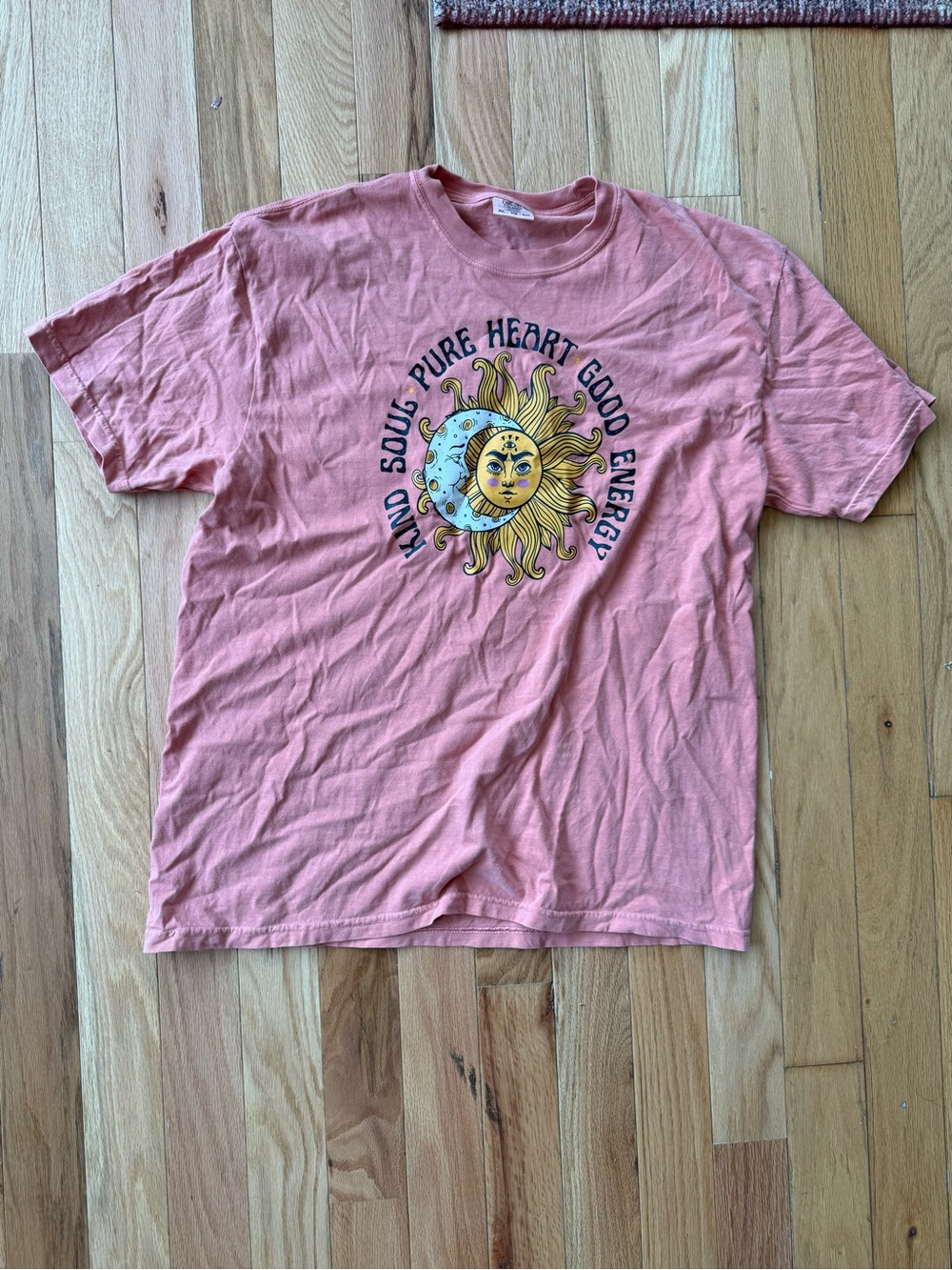 Comfort Colors Peach-Pink Sun & Moon Graphic Short Sleeve Tee